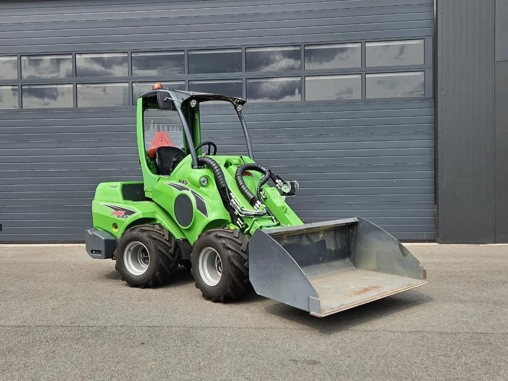 Avant 645i TDL+ mini-shovel (bj 2024), Wiellader of Shovel