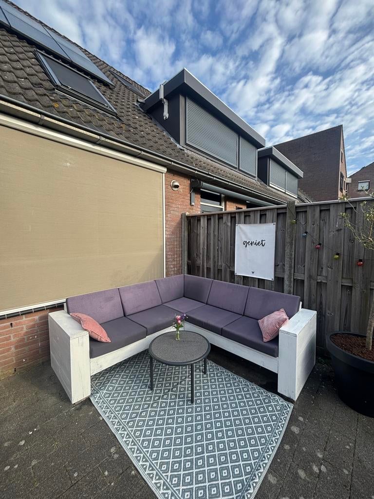 Hoekbank Berlinde, steigerhout met kussens, kleut wit, Tuin en Terras, Tuinsets en Loungesets, Ophalen, Zo goed als nieuw, Steigerhout