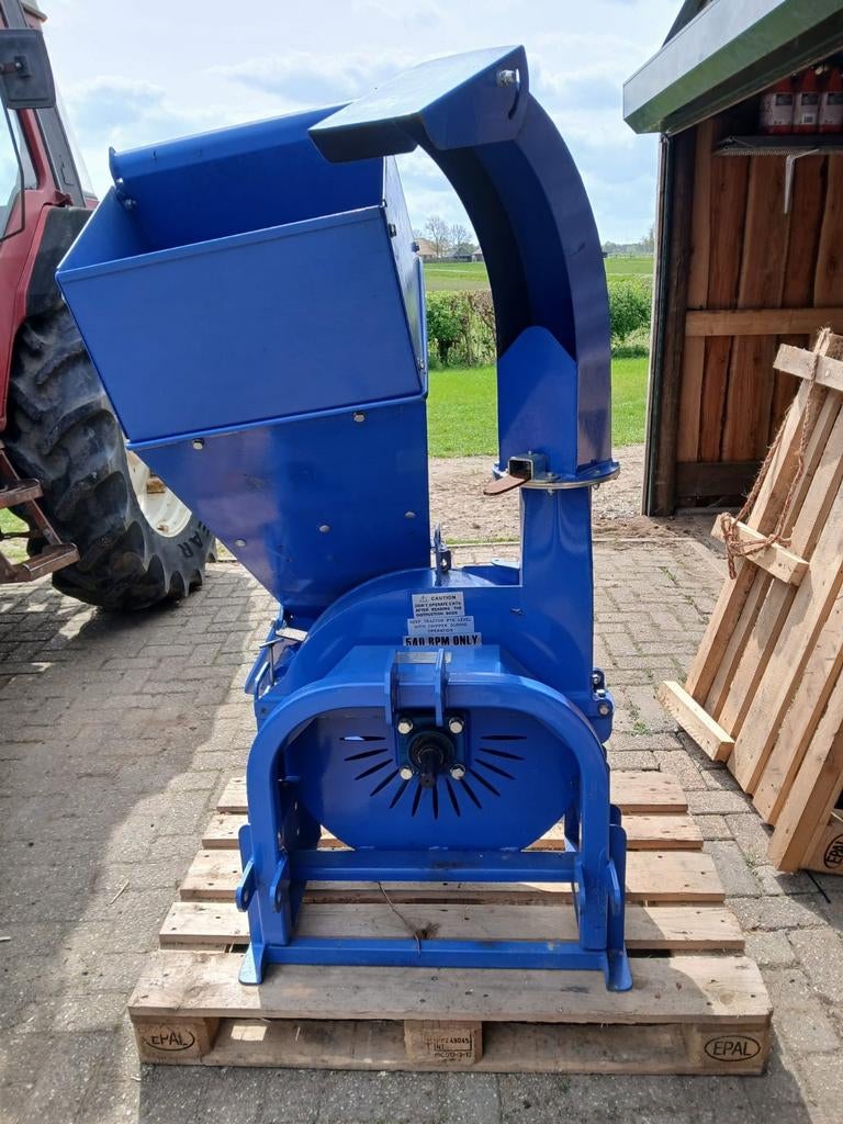 Takken hakselaar takkenversnipperaar, Ophalen