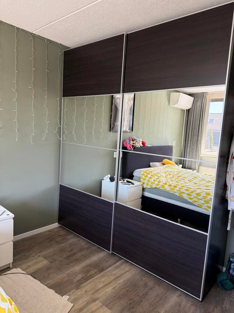 IKEA Pax kast 200cm breed zwart/bruin, Ophalen, 200 cm of meer, 150 tot 200 cm, Zo goed als nieuw