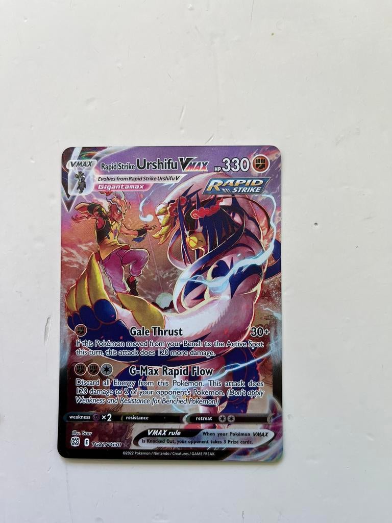 Rapid Strike Urshifu VMAX #tg21 Pokemon Brilliant Stars, Ophalen, Zo goed als nieuw, Losse kaart