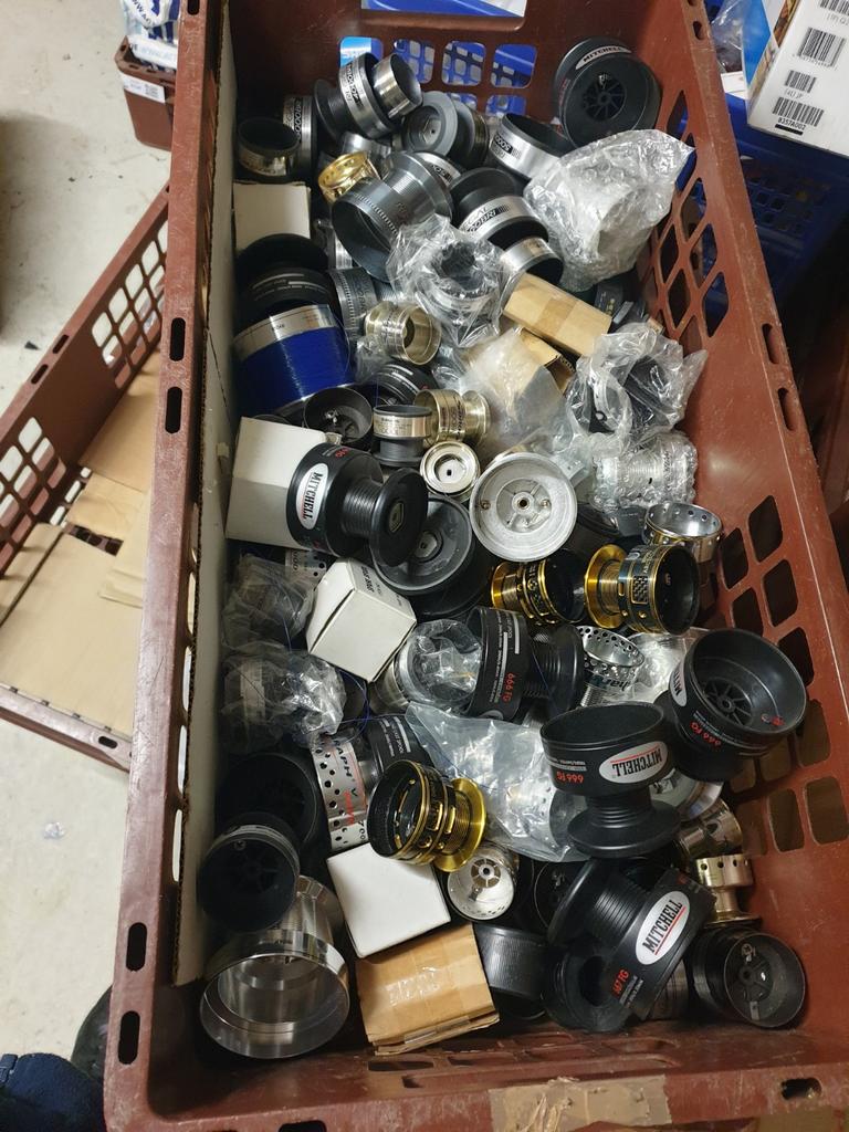 Grote partij reserve spoelen voor vismolens, Watersport en Boten, Ophalen of Verzenden, Gebruikt, Overige typen