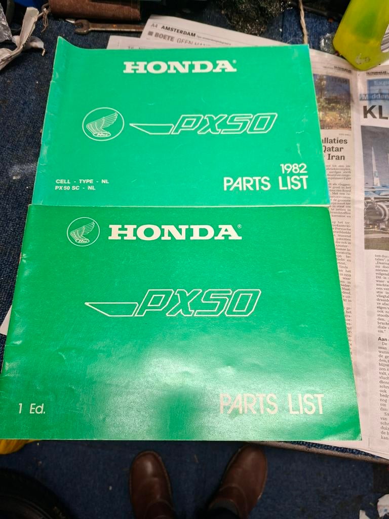 Honda px onderdelen boeken origineel, Fietsen en Brommers, Ophalen of Verzenden