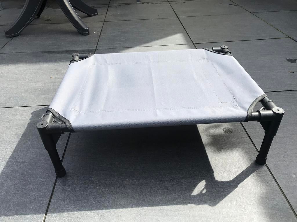 Hondenbed  met zonnedakje, Dieren en Toebehoren, Honden-accessoires, Ophalen, Nieuw