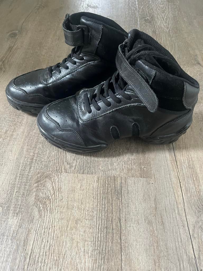 Zwarte Dansschoenen Maat 38 - Comfortabel en Stijlvol, Sport en Fitness, Dansen, Ophalen, Gebruikt, Schoenen