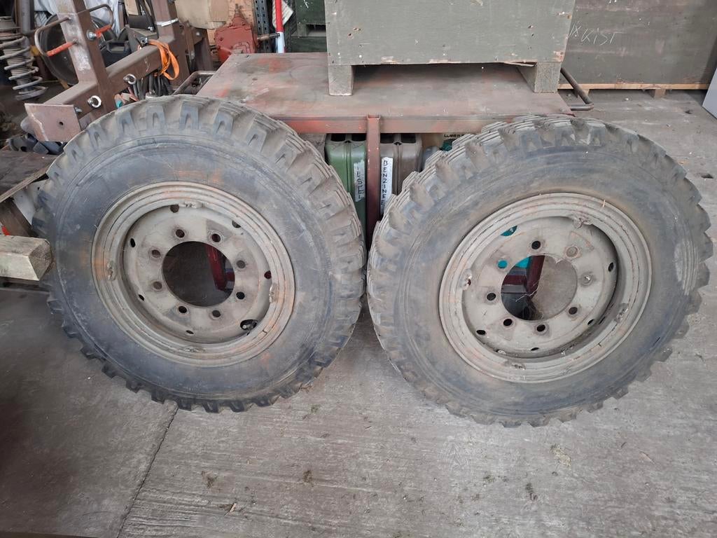 2x nato band daf ya 328, Ophalen, Landmacht, Nederland