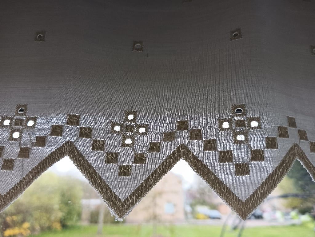 gordijntje valletje broderie katoen, Huis en Inrichting, Stoffering | Gordijnen en Lamellen, Ophalen of Verzenden, Wit, 50 tot 100 cm