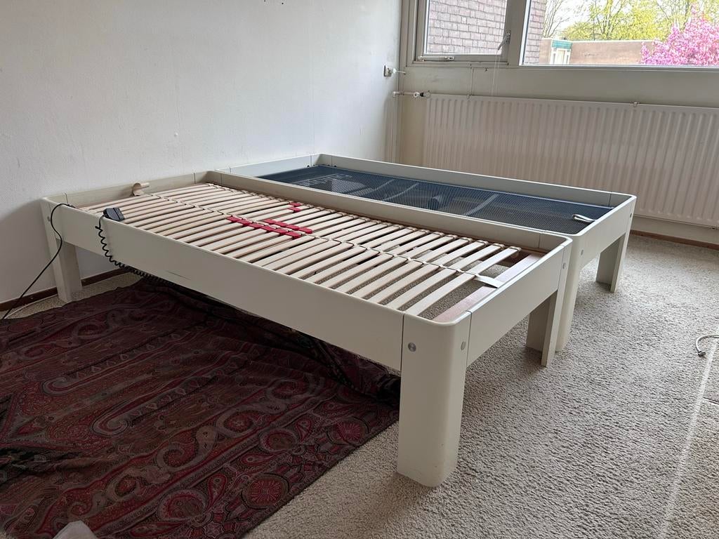 Auping Auronde deelbaar elektrisch tweepersoonsbed, Ophalen, Wit, Tweepersoons, Overige maten