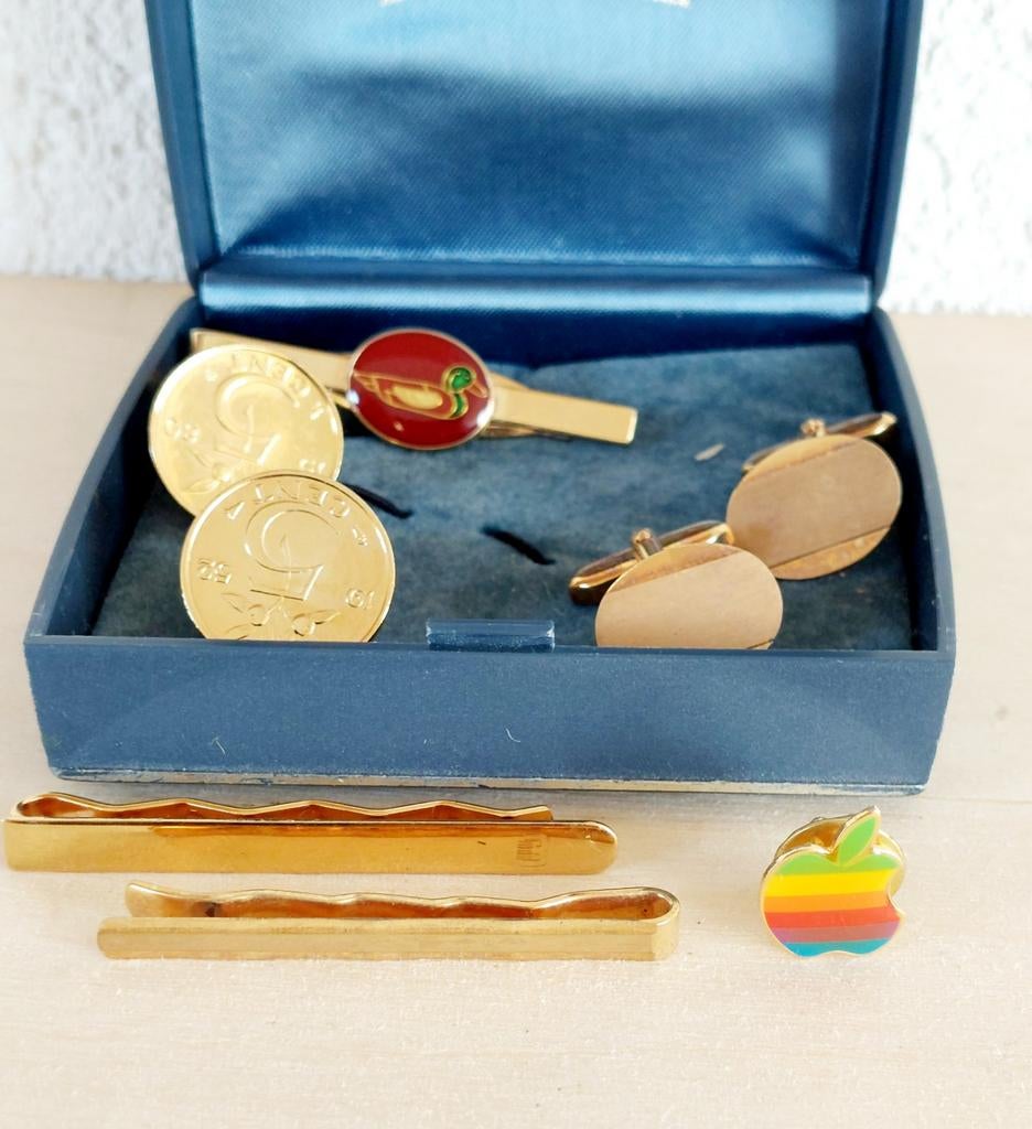 Manchetknopen en dasspelden, Ophalen of Verzenden, Overige materialen