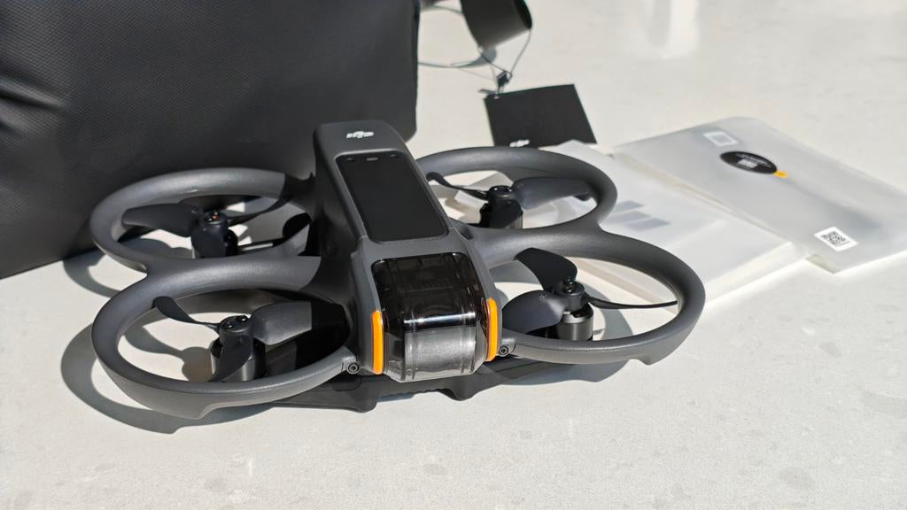 DJI Avata 2
Drone + accu en tas ZGAN, Audio, Tv en Foto, Drones, 250 tot 900 gram, Cameradrone, Zo goed als nieuw, DJI