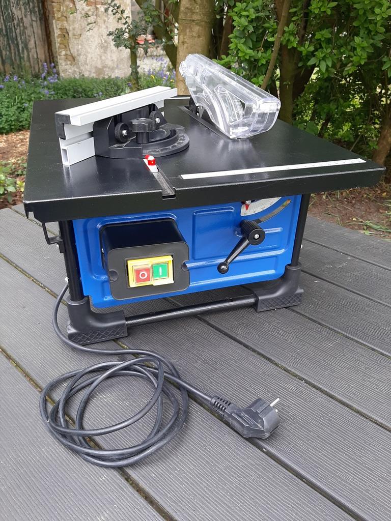 Tafel cirkelzaag HBM, Ophalen, Cirkelzaag, 600 tot 1200 watt, Zo goed als nieuw