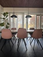 Eetkamerstoelen By Boo roze velvet 6 stuks (of 4), Huis en Inrichting, Stoelen, Ophalen, Gebruikt, Overige kleuren, Vijf, Zes of meer stoelen