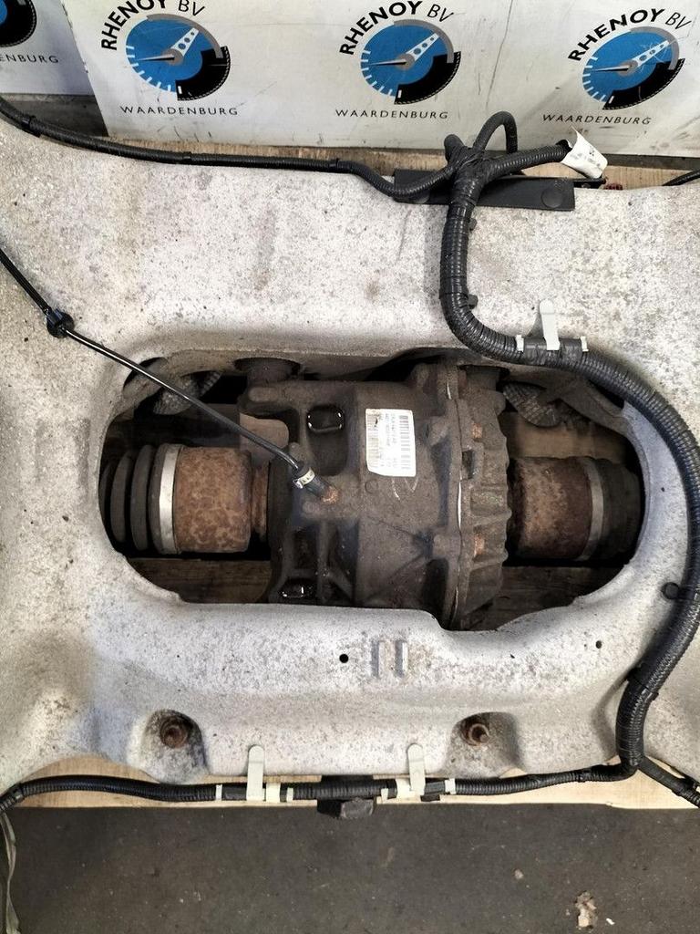 LANDROVER RANGE ROVER L405 4.4 SDV8 HSE 4WD DIFFERENTIEEL /, Ophalen of Verzenden, Gebruikt, Stiba lid