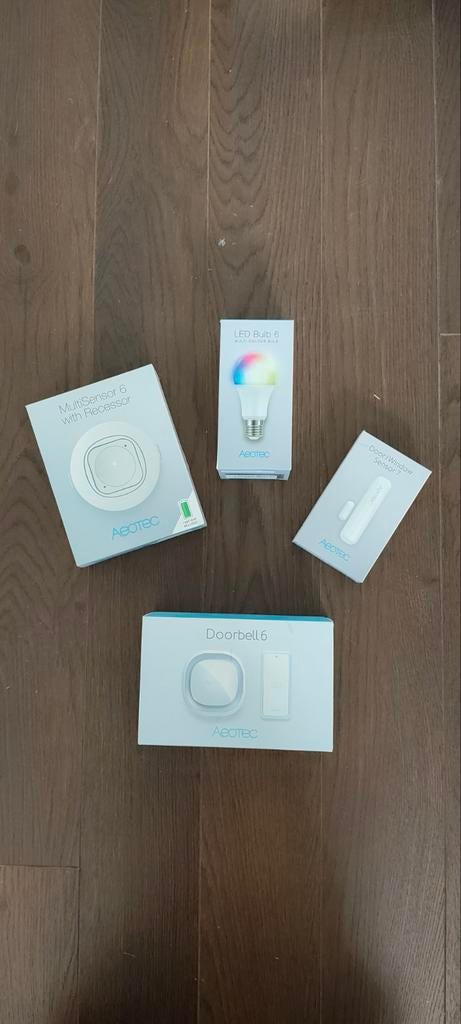 Aeotec Z-Wave set: deurbel, sensor, lamp, Ophalen of Verzenden