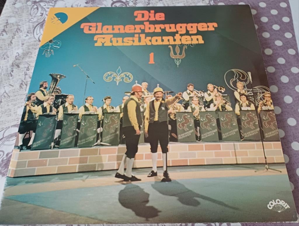 Die Glanerbrugger Musikanten.     DubbeLP.   Mooie Polka's., Verzenden, Zo goed als nieuw, 12 inch, Levenslied of Smartlap