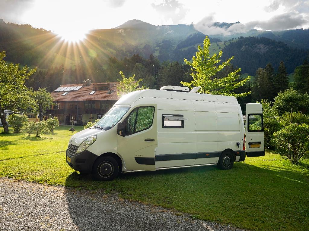 Renault Master Camper 2014 | 79.515 km | L3H3 | Airco | 4 p., Overige merken, Chemisch toilet, Buscamper of Camperbus, 6 tot 7 meter