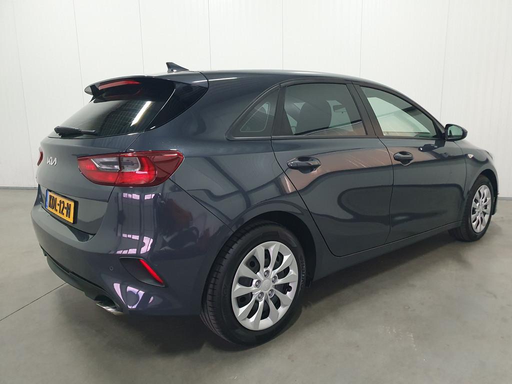 Kia Ceed 1.0 T-GDi ComfortLine NAVI/CAMERA/PDC/CRUISE/AIRCO, Voorwielaandrijving, Start-stop-systeem, Bedrijf, Handgeschakeld