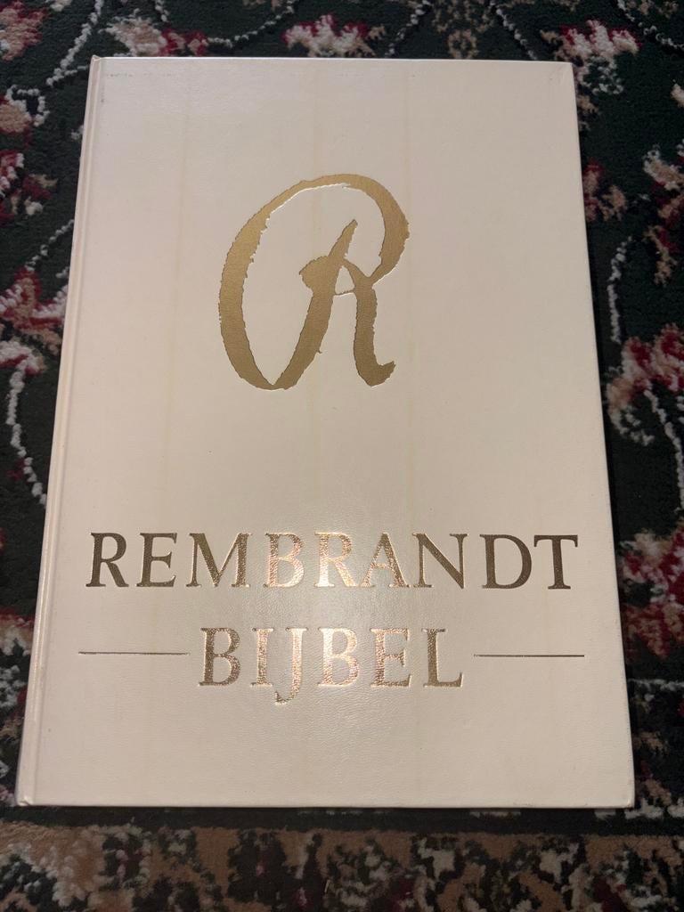 Rembrandt Bijbel - Prachtige Geïllustreerde Editie, Boeken, Godsdienst en Theologie, Ophalen of Verzenden, Zo goed als nieuw, Christendom | Protestants