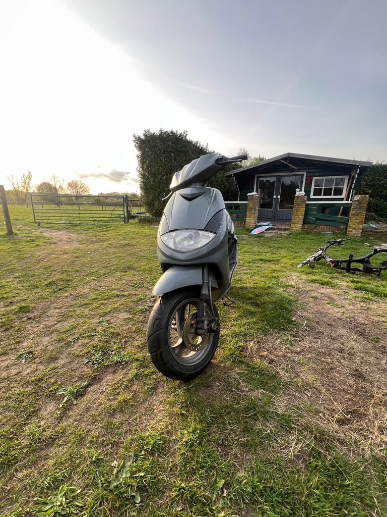 Peugeot vivacity70cc tekoop/teruil  zonder123, Ophalen, Zo goed als nieuw, Benzine, Overige modellen