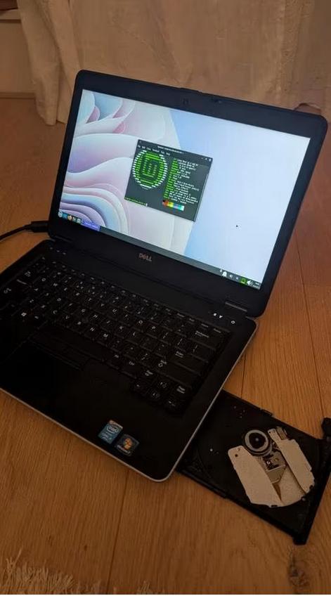Dell Latitude E6440 Linux Mint, Computers en Software, Windows Laptops, Gebruikt, 14 inch, SSD, 2 tot 3 Ghz, 8 GB, Qwerty, Ophalen