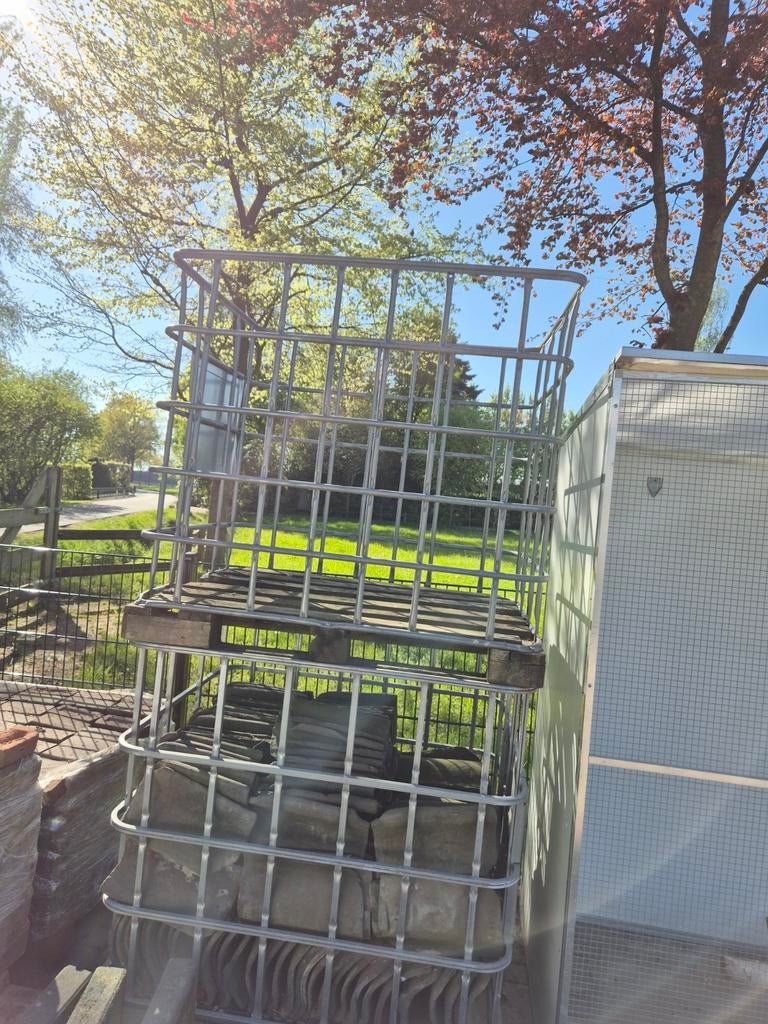 IBC krat met houten bodem - Opslag en transport, Doe-het-zelf en Verbouw, Ophalen, Krat