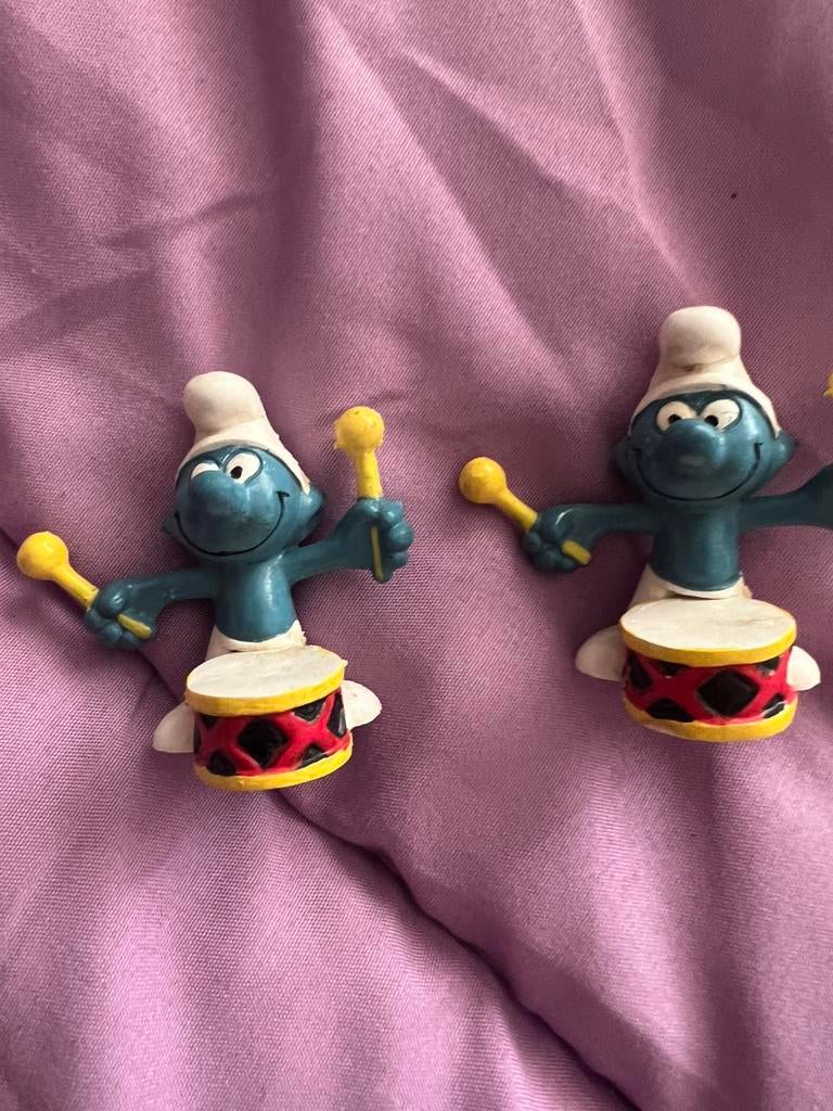 2 vintage muziek smurfen, Verzamelen, Smurfen, Ophalen of Verzenden, Zo goed als nieuw, Verschillende Smurfen