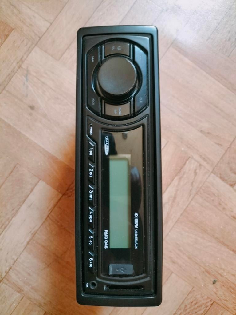 Caliber autoradio USB SD, Auto diversen, Ophalen of Verzenden, Zo goed als nieuw