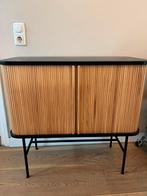 Japandi kastje met schuifdeurtjes, Ophalen, Zo goed als nieuw