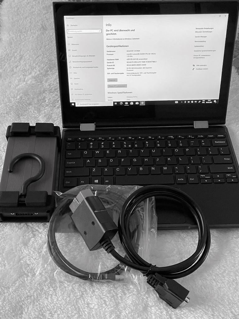 Professioneel diagnoseapparaat laptop/tablet met touchscreen, Auto diversen, Autogereedschap, Ophalen of Verzenden, Zo goed als nieuw