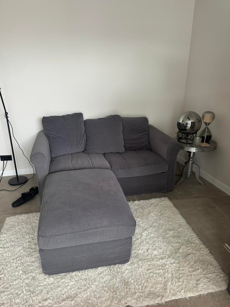 Bank + poef, Ophalen, Zo goed als nieuw