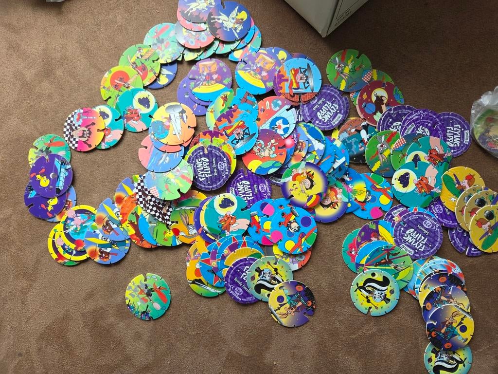 Ruim 130 flying flippo's 251 tm 290, Ophalen, Flying, Losse flippo's