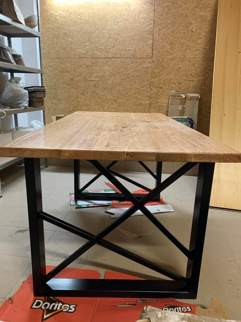 Legs for the table, Zo goed als nieuw, 150 tot 200 cm, Vier personen, Rechthoekig