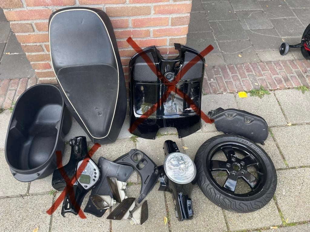 Vespa gts 250cc onderdelen, Ophalen
