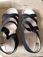 Zeer goed uitziende dames schoenen, maat 40, Zwart, Ophalen of Verzenden, Sneakers of Gympen, Zo goed als nieuw