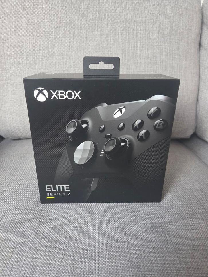 Xbox Elite Series 2 Controller met toebehoren en doos, Spelcomputers en Games, Spelcomputers | Xbox | Accessoires, Zo goed als nieuw