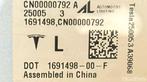 Tesla Model 3 Highland LED achterlicht links 1691498-00-F, Info@fabrikant.eu, Fabrikantstraat 1
1000 AA  Amsterdam, NL, Ophalen of Verzenden