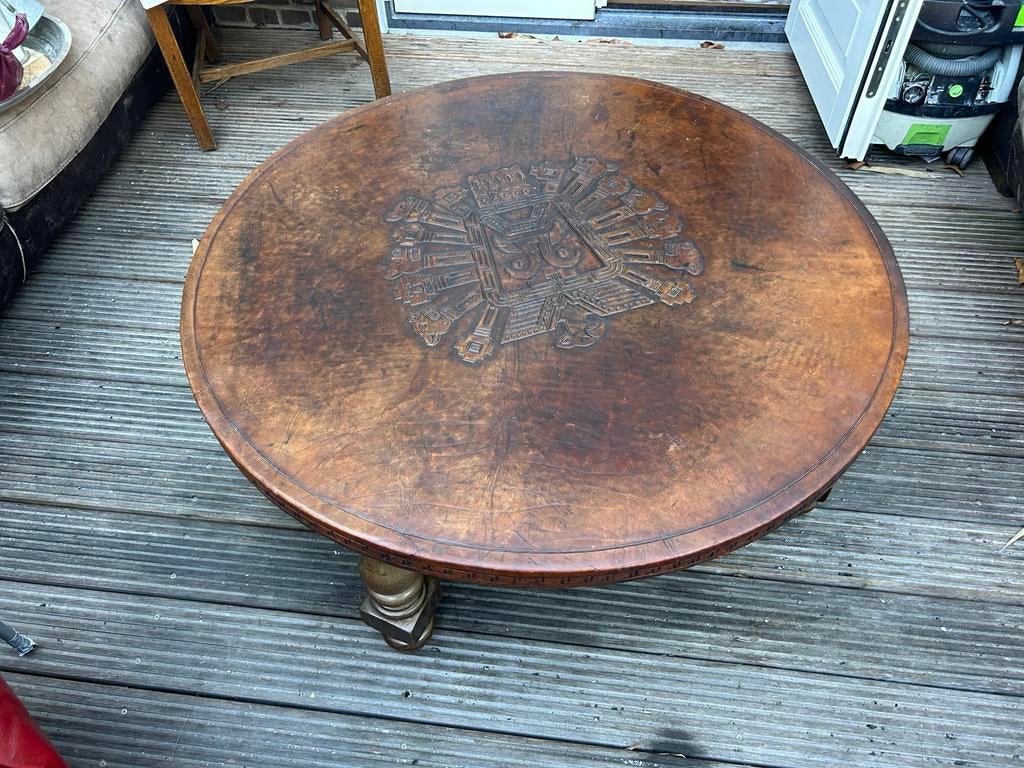 Antieke Tafel met Lederen Bekleding, Ophalen
