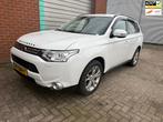 Mitsubishi Outlander 2.0 Intense+ 7-Pers automaat NAV.+Clima, Auto's, Mitsubishi, 15 km/l, 4 cilinders, 150 pk, 7 stoelen
