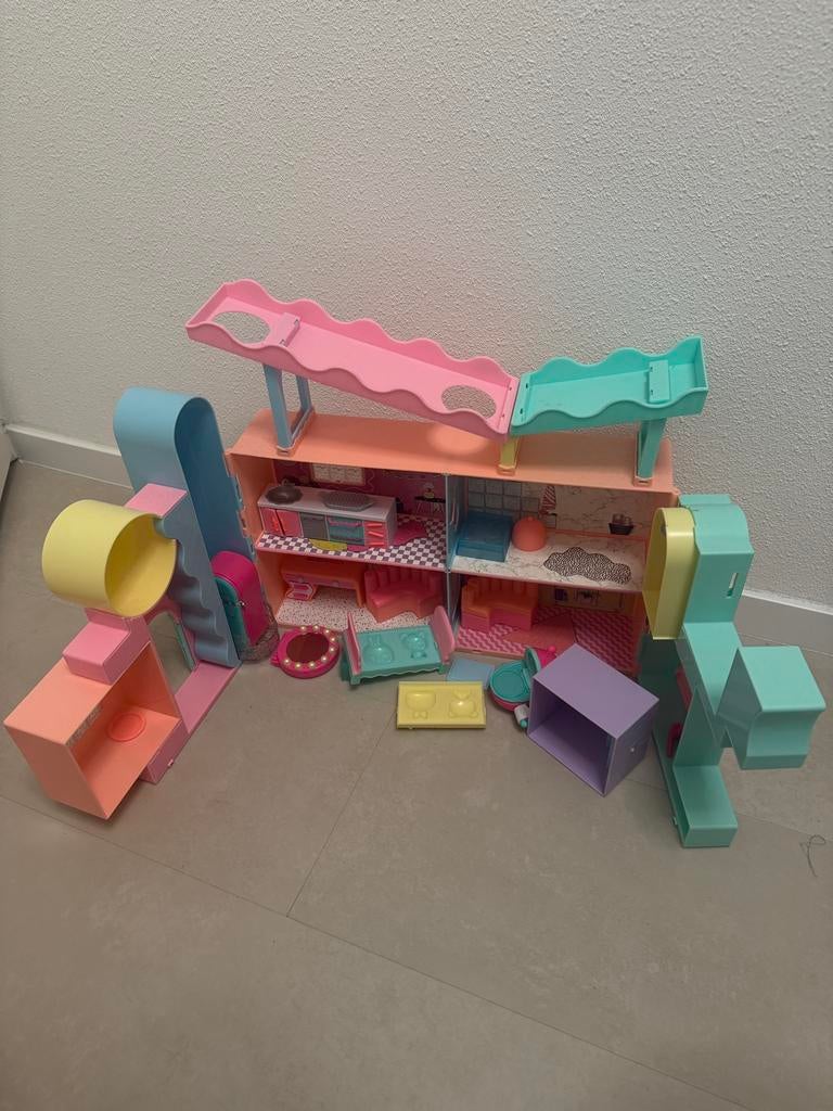 Lol speelhuisje, Kinderen en Baby's, Ophalen of Verzenden, Zo goed als nieuw