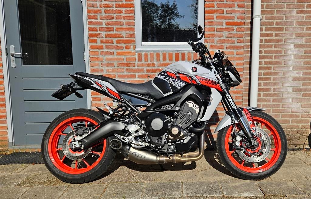 Yamaha MT-09, Fietsen en Brommers, Ophalen, Zo goed als nieuw, Yamaha
