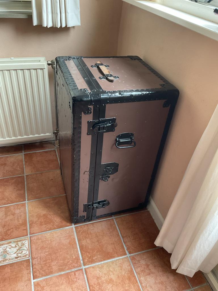 Oude militaire medicijn hutkoffer, Ophalen, Minder dan 50 cm, Gebruikt, 50 tot 75 cm