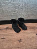 Uggs maat 22, Ophalen, Zo goed als nieuw, Meisje, Schoentjes