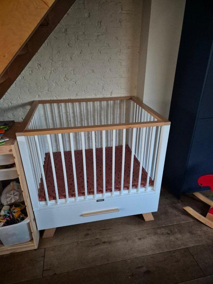 Bopita Lisa Box Wit/Naturel + Jolein boxkleed, Kinderen en Baby's, Boxen, Gebruikt, Rechthoekig, In hoogte verstelbaar, Boxkleed