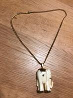 Goudkleurige ketting met hanger olifant, Sieraden, Tassen en Uiterlijk, Kettingen, Ophalen of Verzenden, Gebruikt, Overige materialen