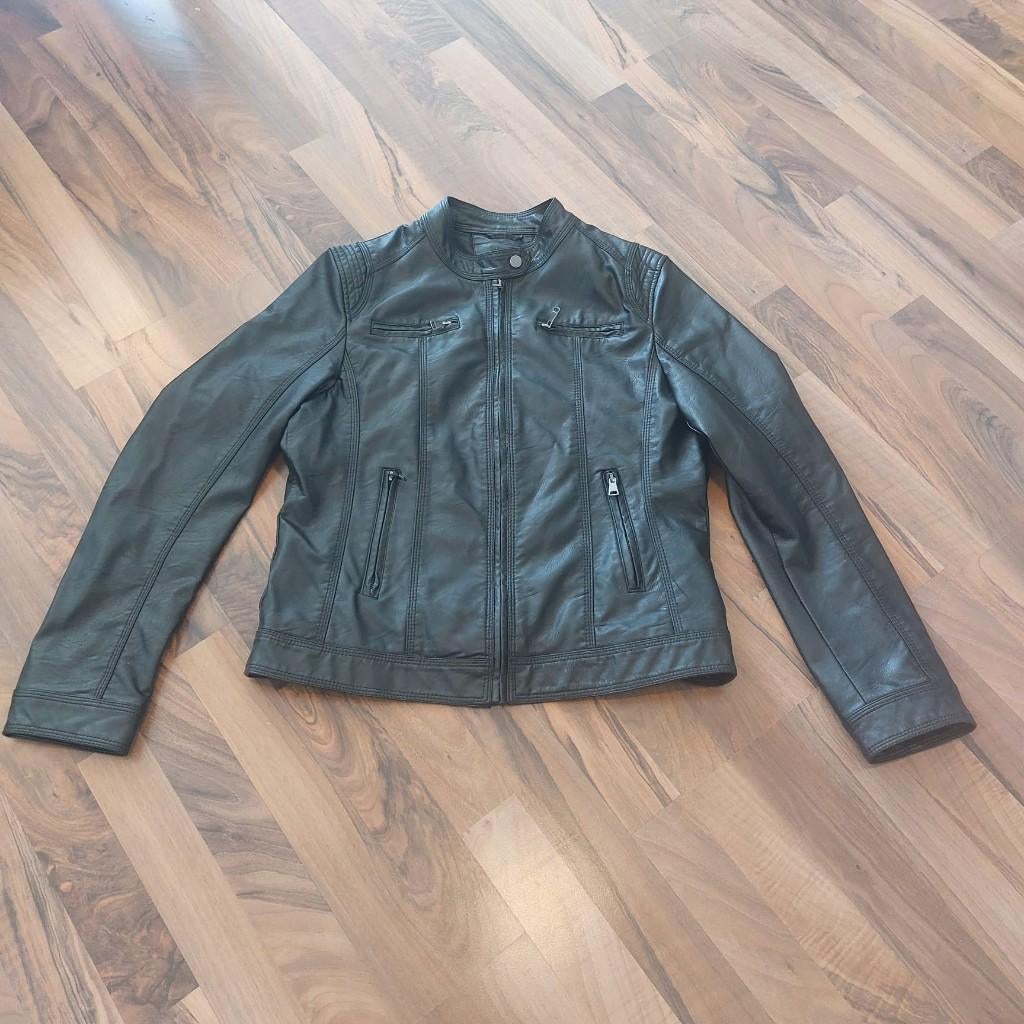 Zwart jasje Euro Fashion di Hu Liyi, Maat XL, Ophalen of Verzenden, Gedragen, Maat 46/48 (XL) of groter, Zwart