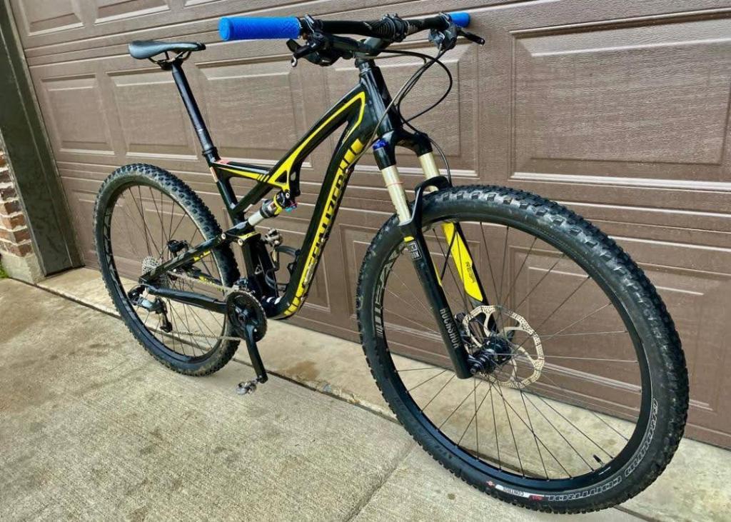 Sportfiets: mountain Bike Specialized Camber Comp MTB, 28 inch, Vering, 10 tot 15 versnellingen, Zo goed als nieuw