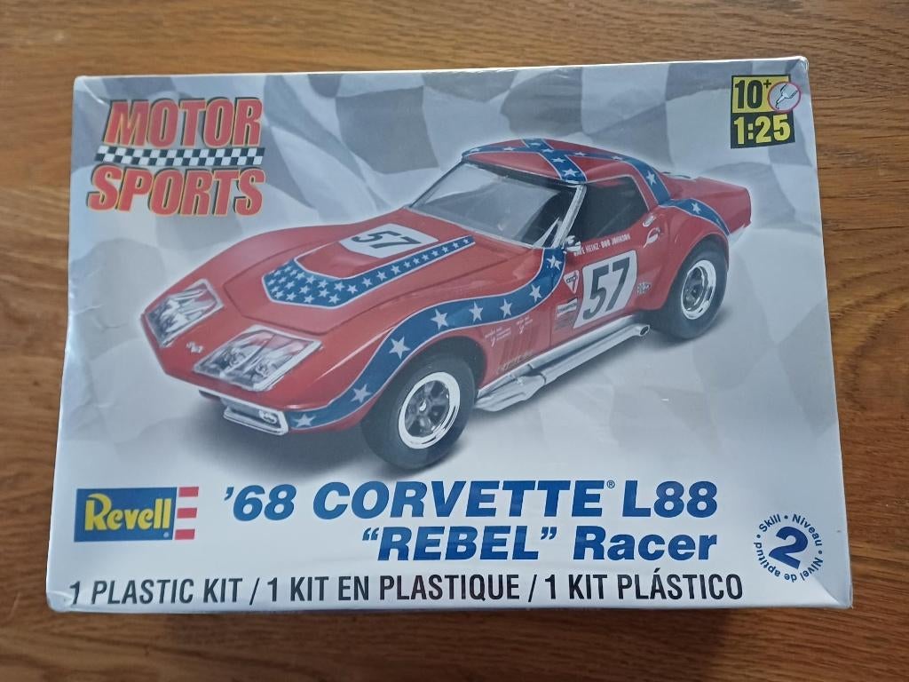 Modelkit van '68 CORVETTE L88 "REBEL" RACER"., Hobby en Vrije tijd, 1:50 of kleiner, Auto, Revell, Nieuw