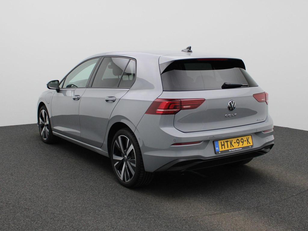 Volkswagen Golf 1.5 eHybrid Life Edition Navigatie | Camera, Auto's, 12 maanden, Stof, 4 cilinders, 150 min