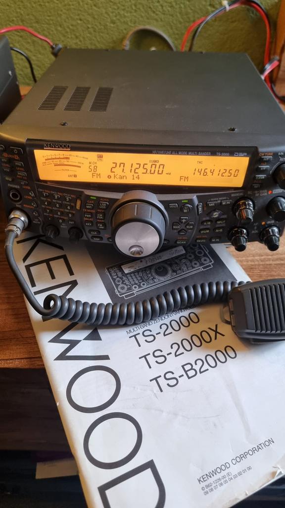 icom, Ophalen of Verzenden, Zo goed als nieuw, Zender en Ontvanger