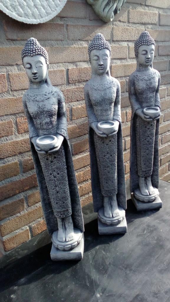 staande boeddha van beton, Ophalen, Gebruikt, Beton, Boeddhabeeld